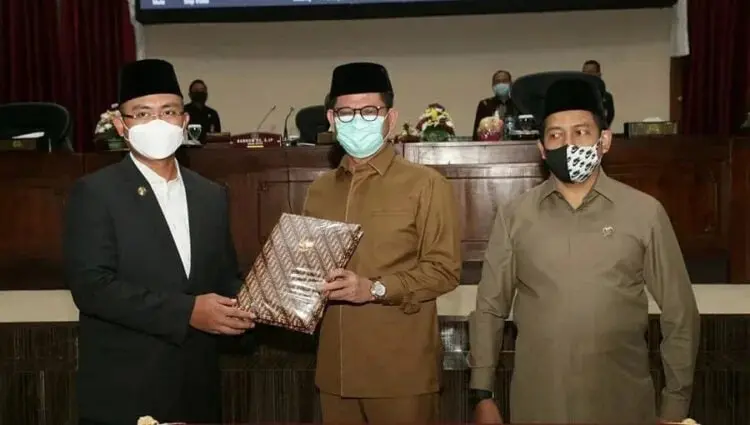 DPRD Banten Setujui Raperda LKPj APBD 2019