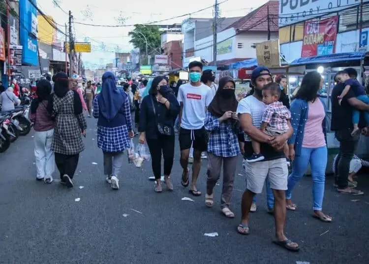 Aktifitas Kulineran di Pasar Lama Kota Tangerang