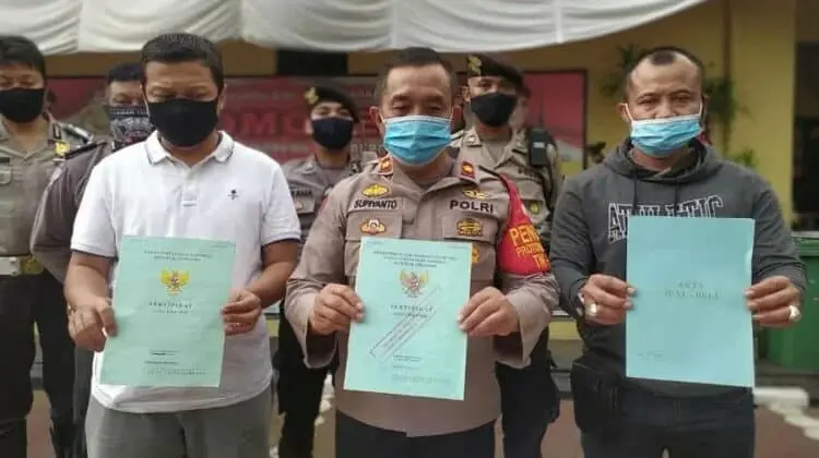 Wanita Ini Tipu Belasan Orang Hingga Miliaran Rupiah