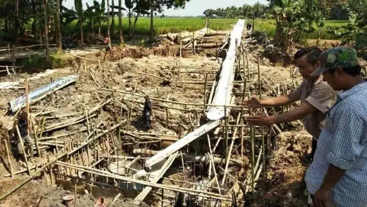 Pembangunan Jembatan Ciberem Telan Rp2,8 Miliar