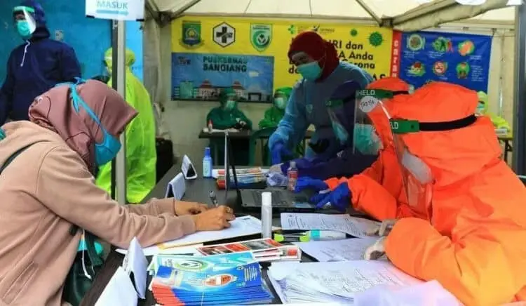 Tracing Covid-19, Pemkot Tangerang Gelar Rapid Test di Pasar