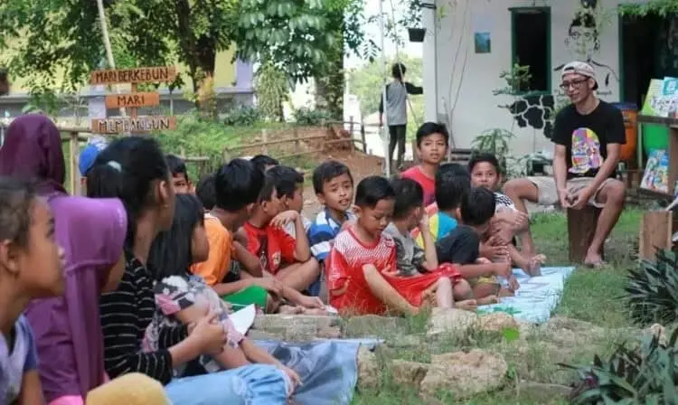 Lewat Literasi, Ingin Jadikan Anak Berjaya di Negeri Sendiri