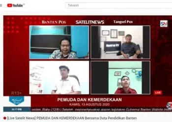 BINCANG MILENIAL: Ketua Ikatan Pendidikan Banten, Iman Maulana saat menjadi narasumber bincang sore live streaming yang digelar koran nomor 1 di Banten, Satelit News, Tangsel Pos dan Banten Pos, Kamis (13/8). (YOUTUBE)