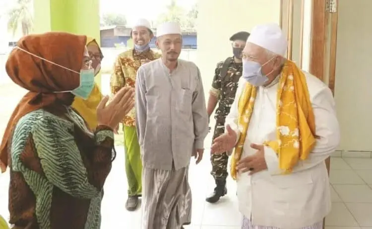 Peduli Ponpes dan Dekat dengan Ulama, Tatu: Saya Berusaha Jaga Amanat Ayah