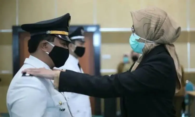 Lantik 41 Pejabat, Airin Ingatkan Pentingnya Turun ke Lapangan