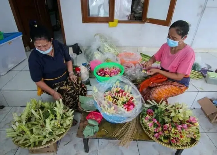 Persiapan Jelang Hari Raya Galungan