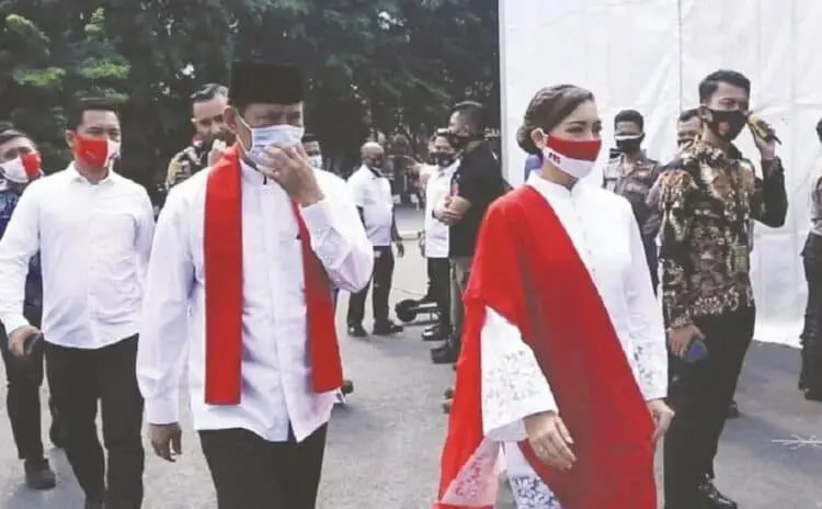 Muhamad-Saras Hadiri Kampanye Masker di Polda