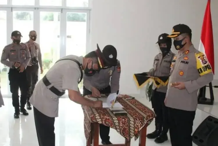 Kasat Narkoba dan Delapan Kapolsek di Lebak Diganti