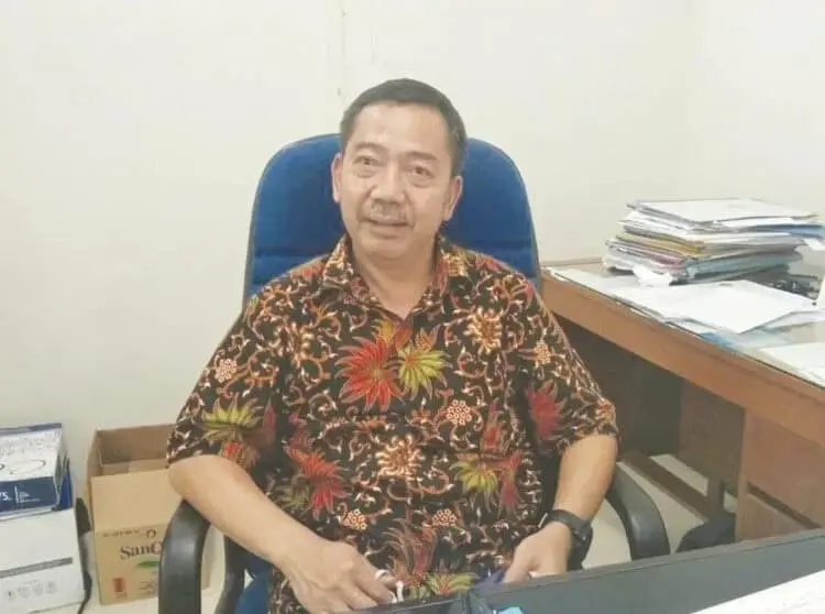 DUKUNG PSBB DIPERPANJANG: Dekan Fakultas Ilmu Sosial dan Ilmu Politik (FISIP) Unis, Yusmedi Yusuf. (IRFAN/SATELIT NEWS)