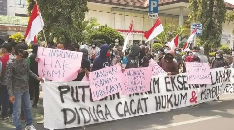 Tolak Eksekusi Lahan, Warga Kunciran Unjuk Rasa