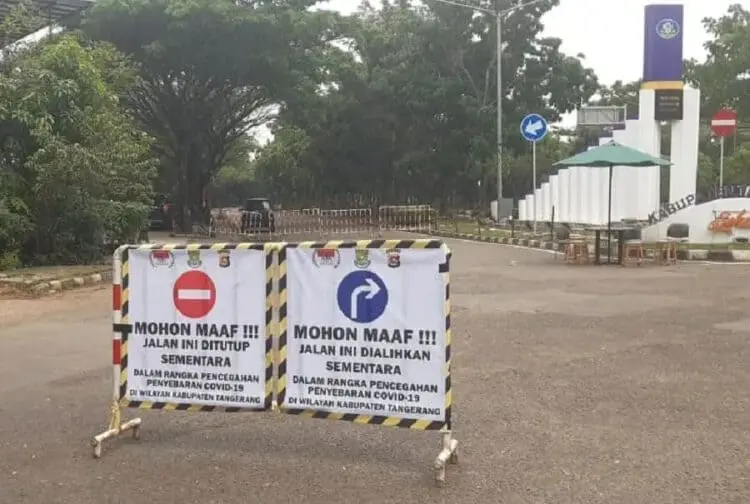 Akses Puspemkab Ditutup, Pengendara Minta Perbanyak Penunjuk Jalan