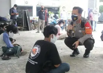 Diduga Mau Ikut Demo, Pelajar Bawa Topeng Joker Diamankan