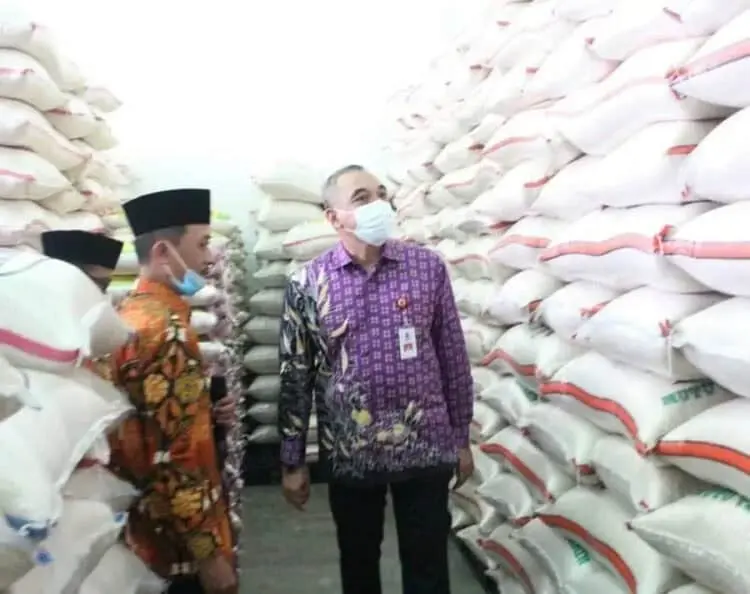 Resmikan Gudang Pangan, Bupati Zaki: Harga Murah dan Berkualitas