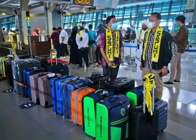 Suasana Keberangkatan Umrah Perdana di Bandara Soetta