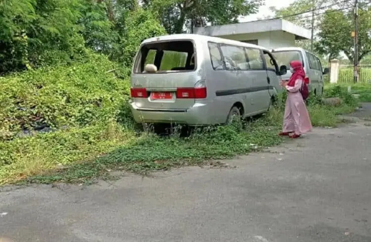 Dilimpahkan Tidak Lengkap