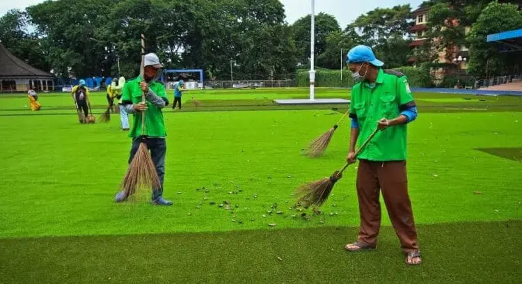 Tribun Alun-alun Bakal Dilengkapi Rumput Sintetis