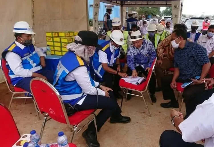 Persempit Akses Warga, DPRD Setop Proyek Flyover