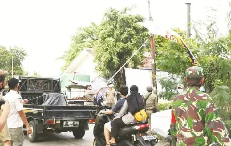Reklame dan Spanduk Liar Diberantas