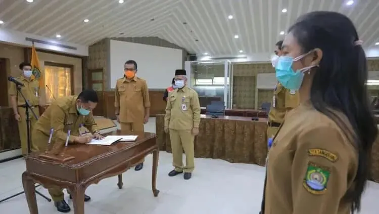 Sekda Lantik 133 Pejabat Fungsional Secara Virtual