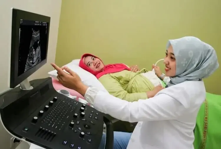 Bumil Jangan Lupa Cek Kehamilan Secara Rutin