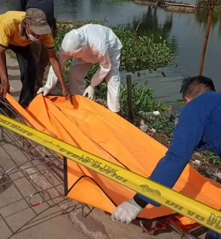 Perempuan Ditemukan Tewas Mengambang di Danau Cipondoh