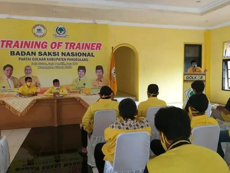 Golkar Tebar Saksi Militan di Pilkada