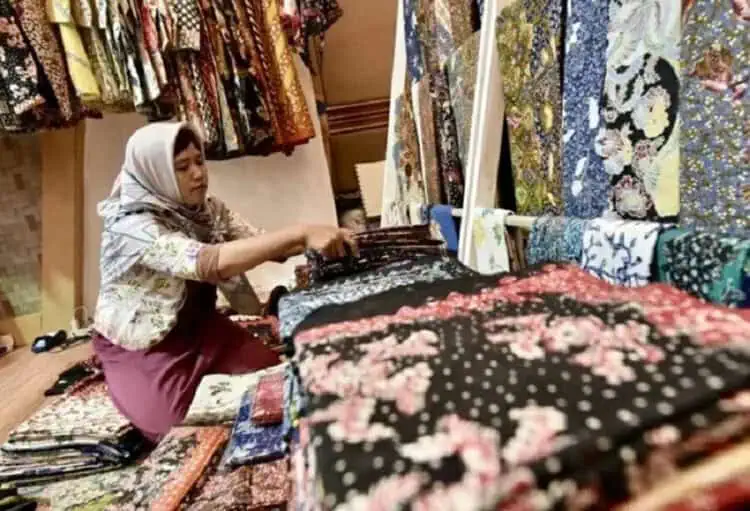 Permintaan Tinggi, Perajin Batik Lebak Sumringah