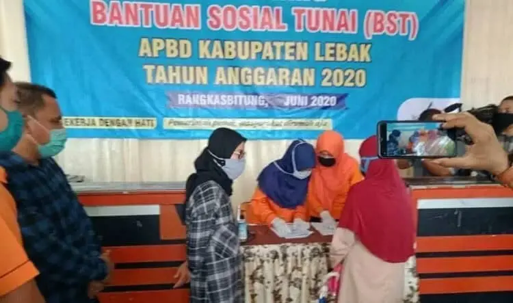 Tak Ada Bansos Tunai Tahun Depan untuk Masyarakat Miskin