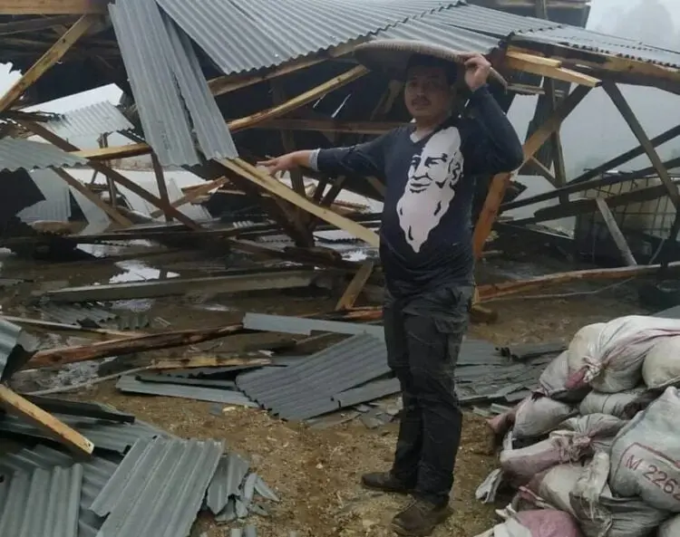 Gudang Pupuk Ambruk, Satu Tewas Satu Luka