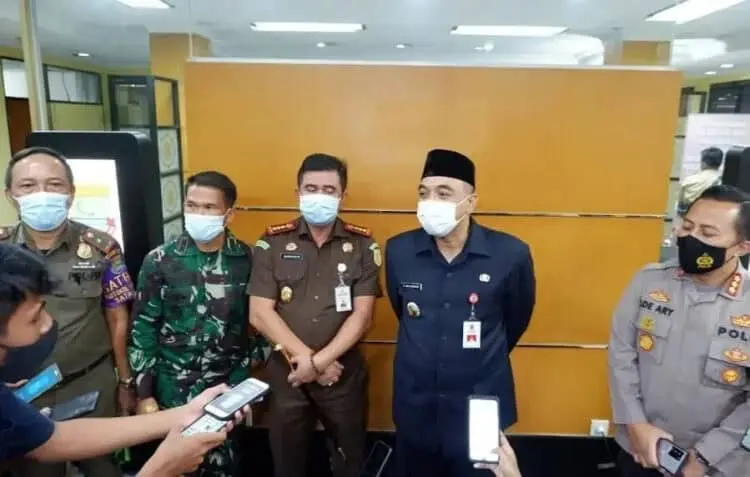 Bupati Tangerang A. Zaki Iskandar “Kapok” Beri Izin Keramaian