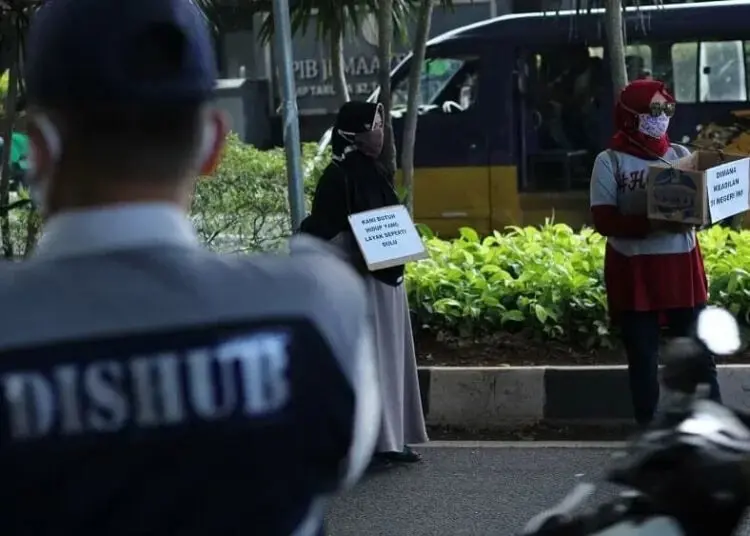 Warga Benda Terdampak JORR Dua, Membuat Posko Saat Aksi Unjuk Rasa.