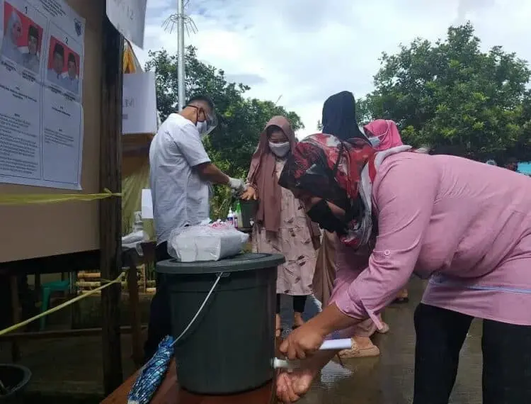 Warga dan Bupati Terlihat Kompak Terapkan 3 M