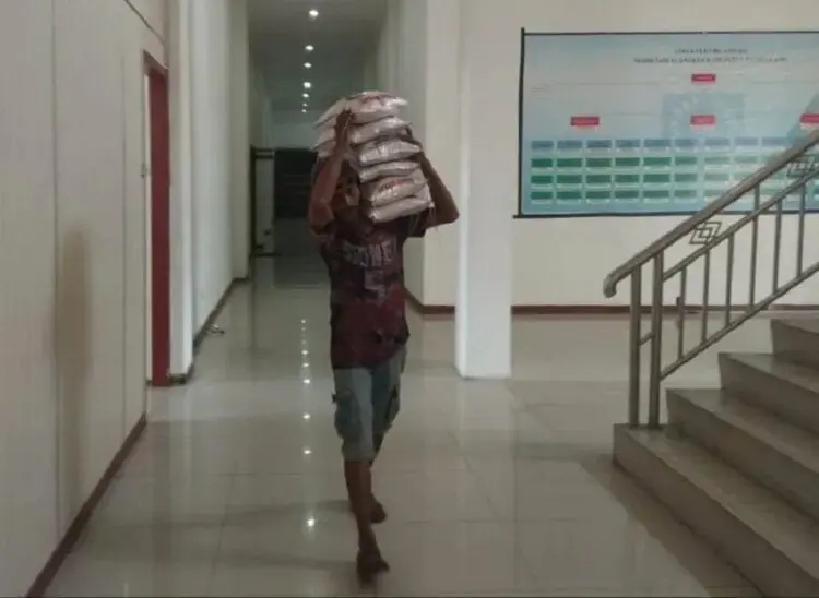 Banyak ASN Tak Beli Beras ke BUMD Pandeglang