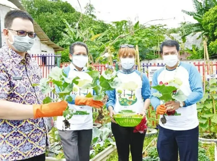 Sekda Kabupaten Tangerang Resmikan Kampung Mantap Betul