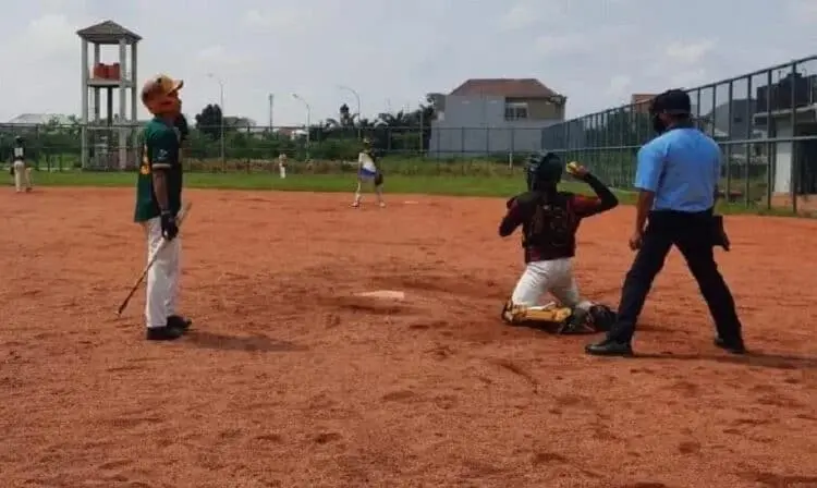 Tim Softball Banten Uji Kekompakan