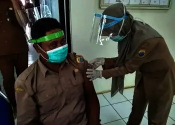 10 Nakes di Kawasan Suku Baduy Gagal Divaksin
