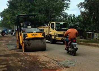 Pemkot Tangerang Perbaiki Jalan Marsekal Suryadarma
