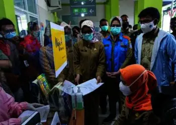 Vaksin Untuk Nakes Kurang di Wilayah Kota Tangerang Selatan