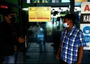 Satpol PP Kota Tangerang Segel Kolam Renang Modernland