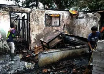 4 Rumah dan 10 Kontrakan Hangus di Lalap “Si Jago Merah”