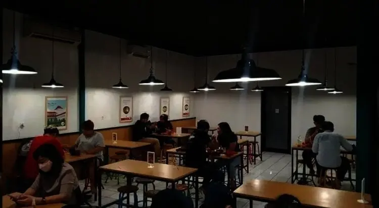 PSBM Berlaku di Wilayah Tangerang, Mal Wajib Tutup Pukul 19.00 Wib