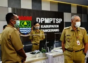 Hari Pertama Kerja Tahun 2021, Bupati Cek Kantor Pelayanan dan Faskes
