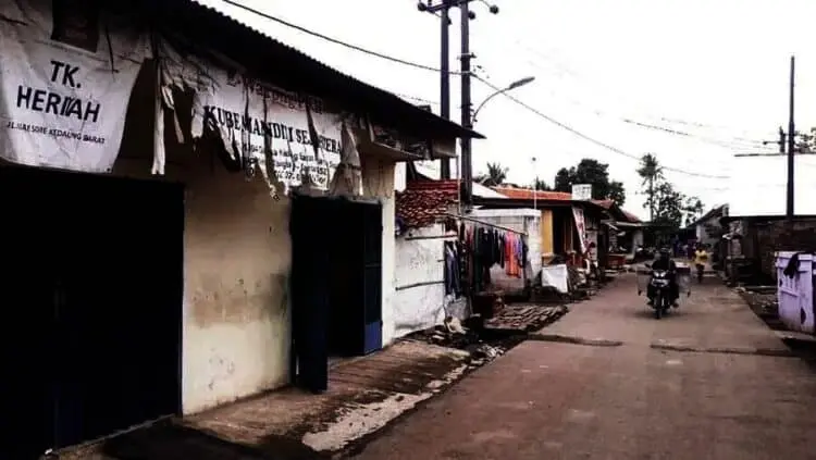 Terkait Buah Busuk Program BPNT, Legalitas Toko Penyalur Buah Disoal