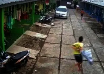 Dianiaya, Ditelanjangi dan Dibuang, Maling Motor Tewas Dihakimi Massa
