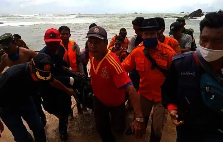 Tiga Hari Dinyatakan Hilang, Wisatawan Ditemukan Tewas Tenggelam