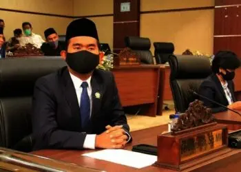 Rutin Jalan Kaki dan Senam, Jaga Pikiran Tetap Positif