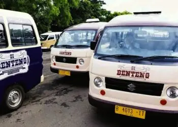 Tak Mau Angkut Penumpang di Luar Halte atau Bus Setop