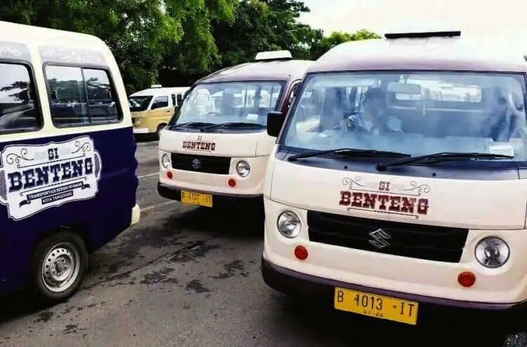 Tak Mau Angkut Penumpang di Luar Halte atau Bus Setop