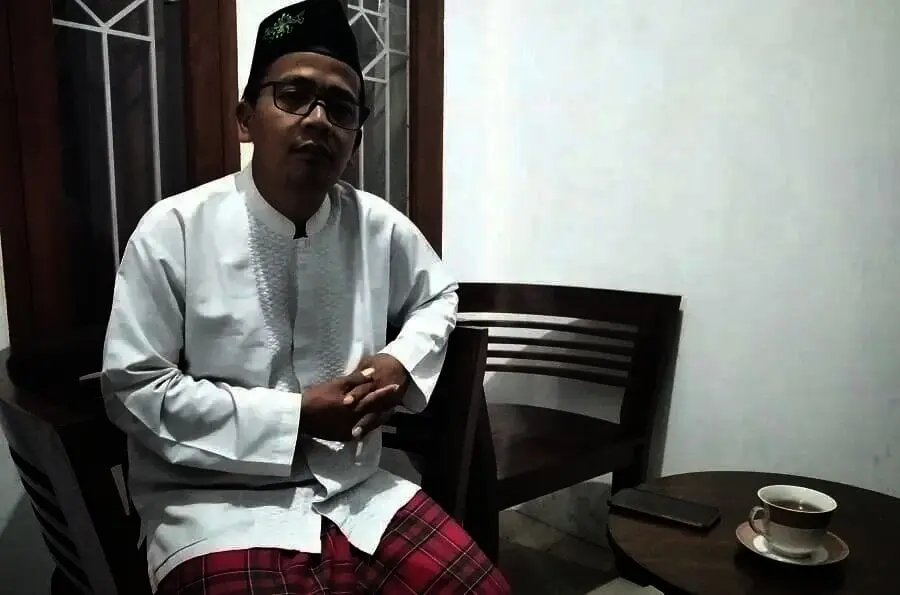 Salat Berkali-kali Dalam Sehari, Berjaga Hingga Dinihari Salat Berkali-kali Dalam Sehari, Berjaga Hingga Dinihari