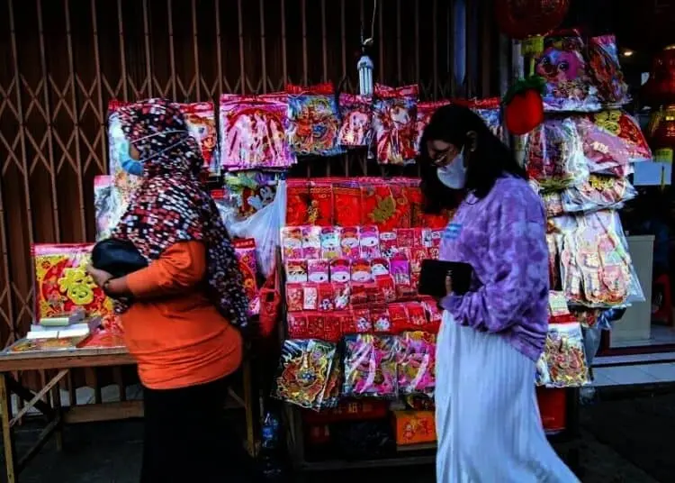 Pernak-Pernik Jelang Imlek